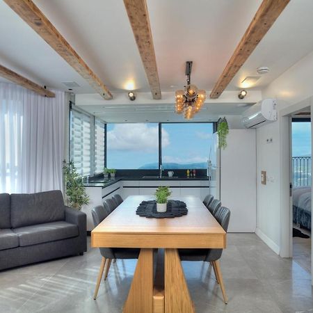 Open Skys Villa Safed Bagian luar foto